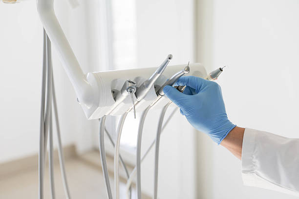 24/7 Emergency Tooth Extraction experts in High Ridge, MO
